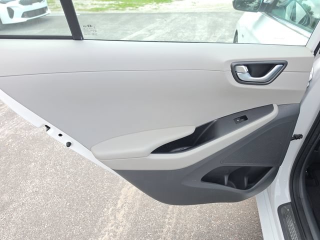 Used 2018 Hyundai Ioniq Limited w/ Limited Ultimate Package 03 FWD image 13