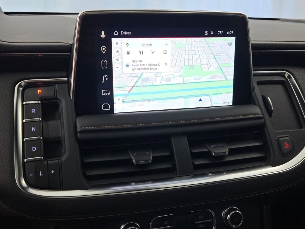 Used 2023 GMC Yukon AT4 image 34