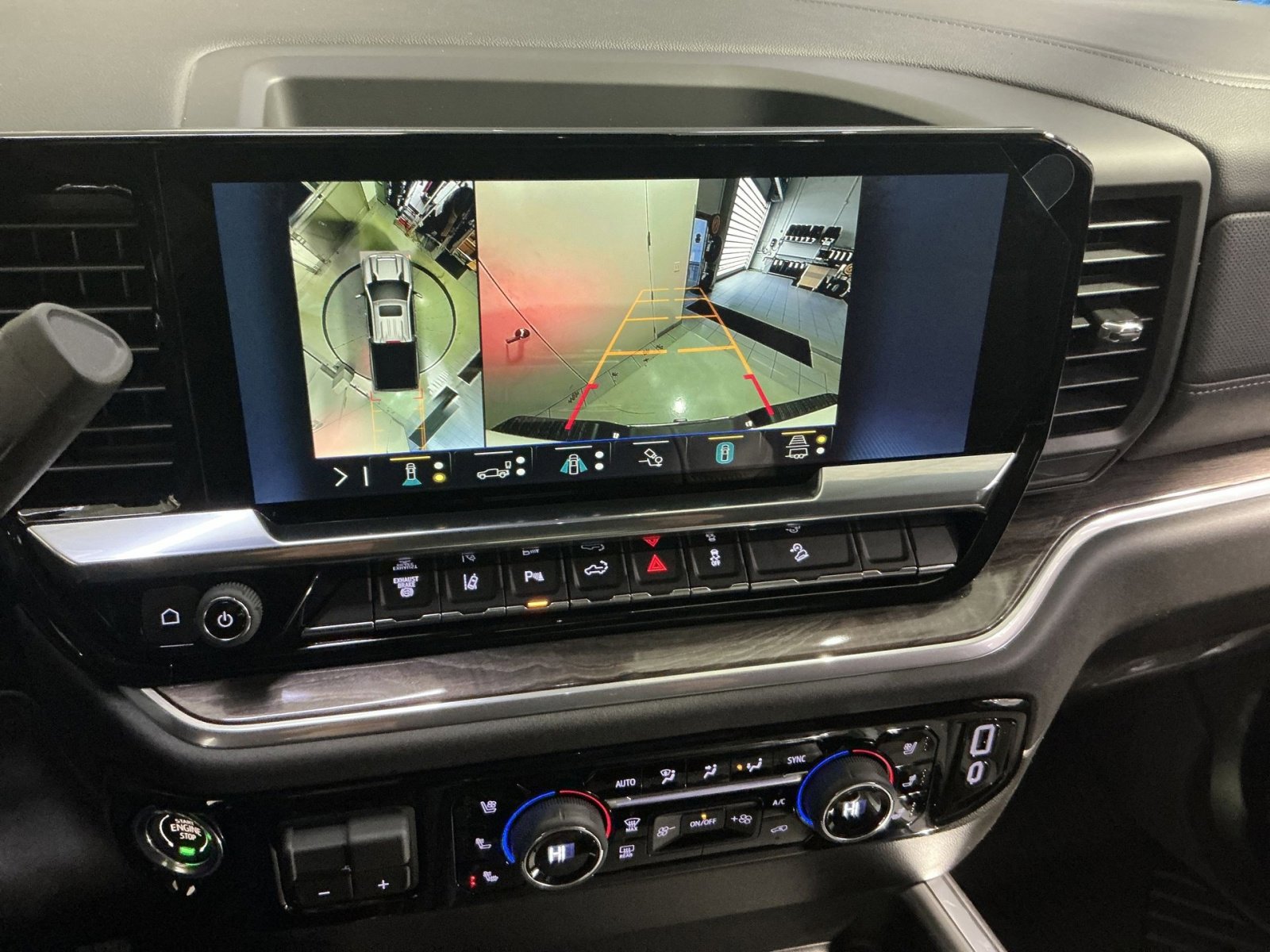 New 2026 Chevrolet Silverado 2500 LTZ w/ LTZ Convenience Package image 27