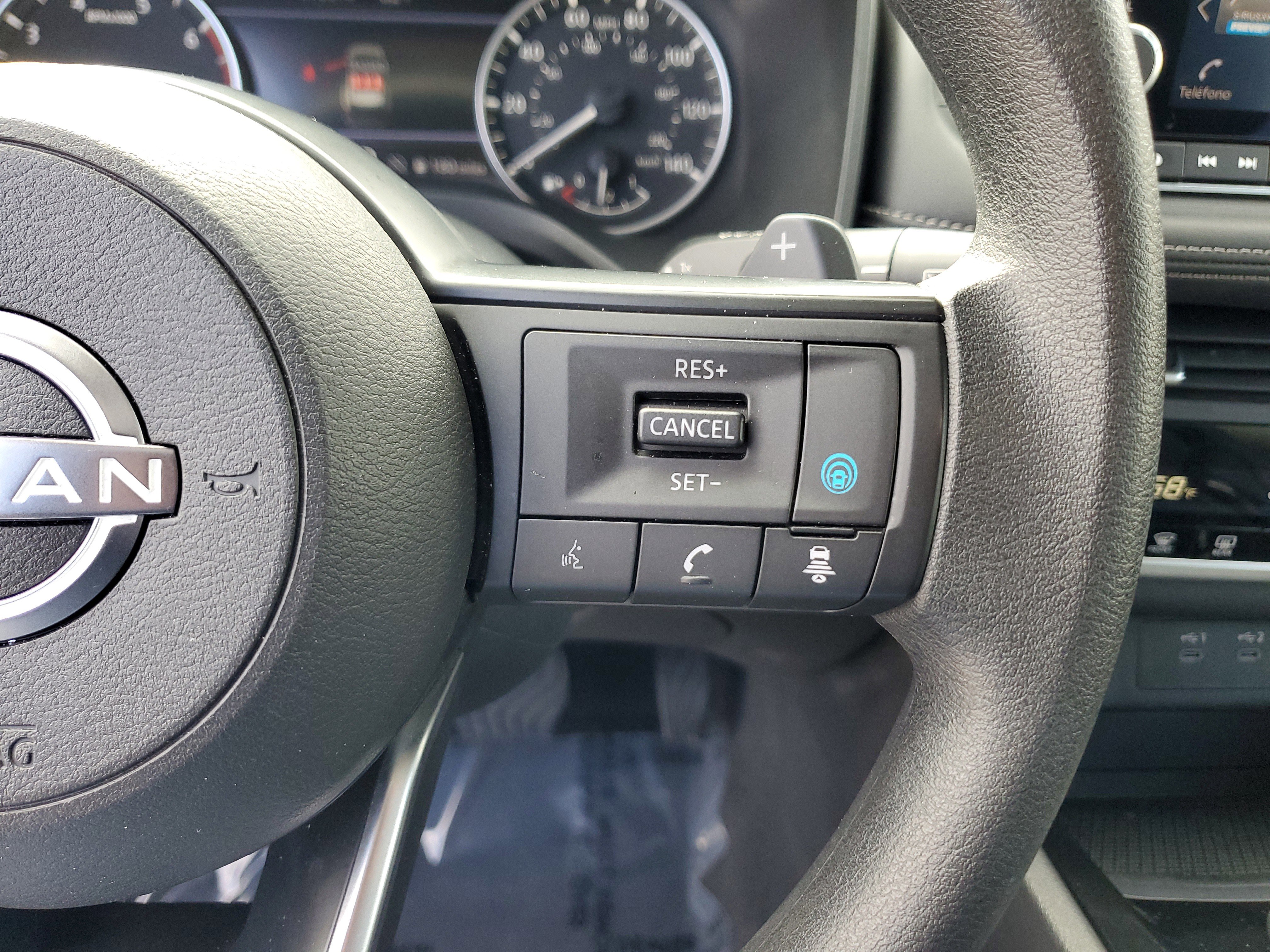 Certified 2024 Nissan Rogue SV image 23