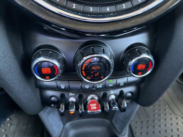 Used 2017 MINI Cooper 4-Door Hardtop image 29