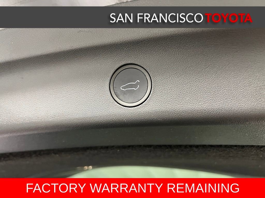 Used 2024 Tesla Model Y Long Range image 34