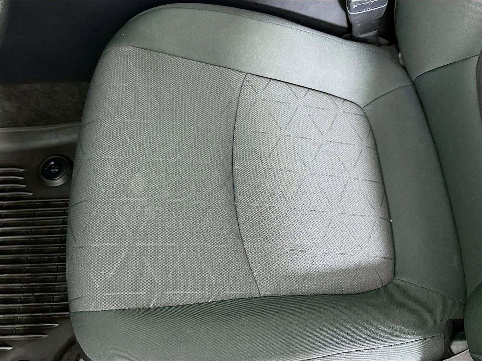 Used 2024 Toyota RAV4 XLE image 19