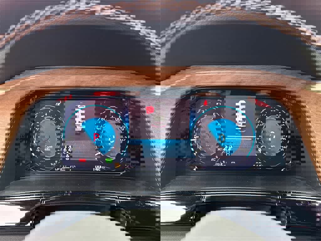 Used 2024 Volkswagen Atlas SE image 27