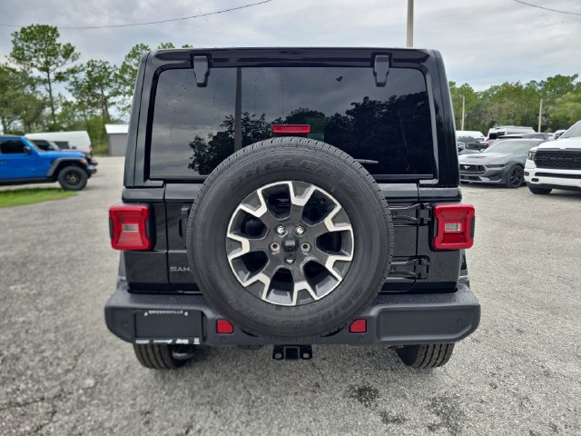 New 2026 Jeep Wrangler Unlimited Sahara w/ Safety Group AWD/4WD image 5