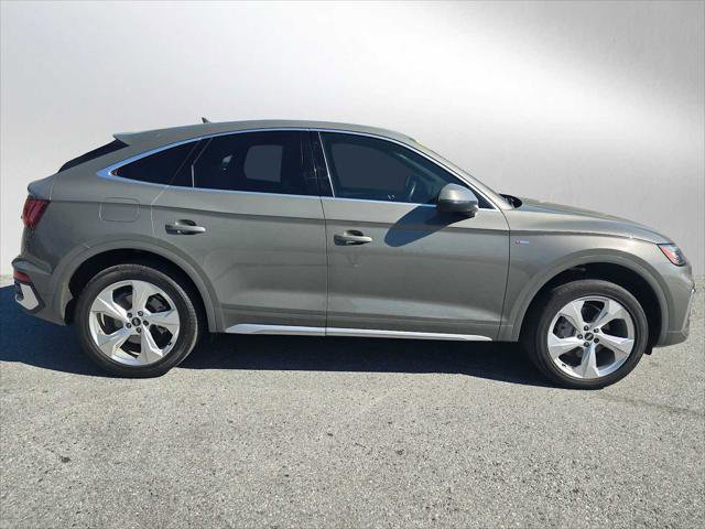 Used 2023 Audi Q5 2.0T Premium Plus w/ Premium Plus Package AWD/4WD image 2