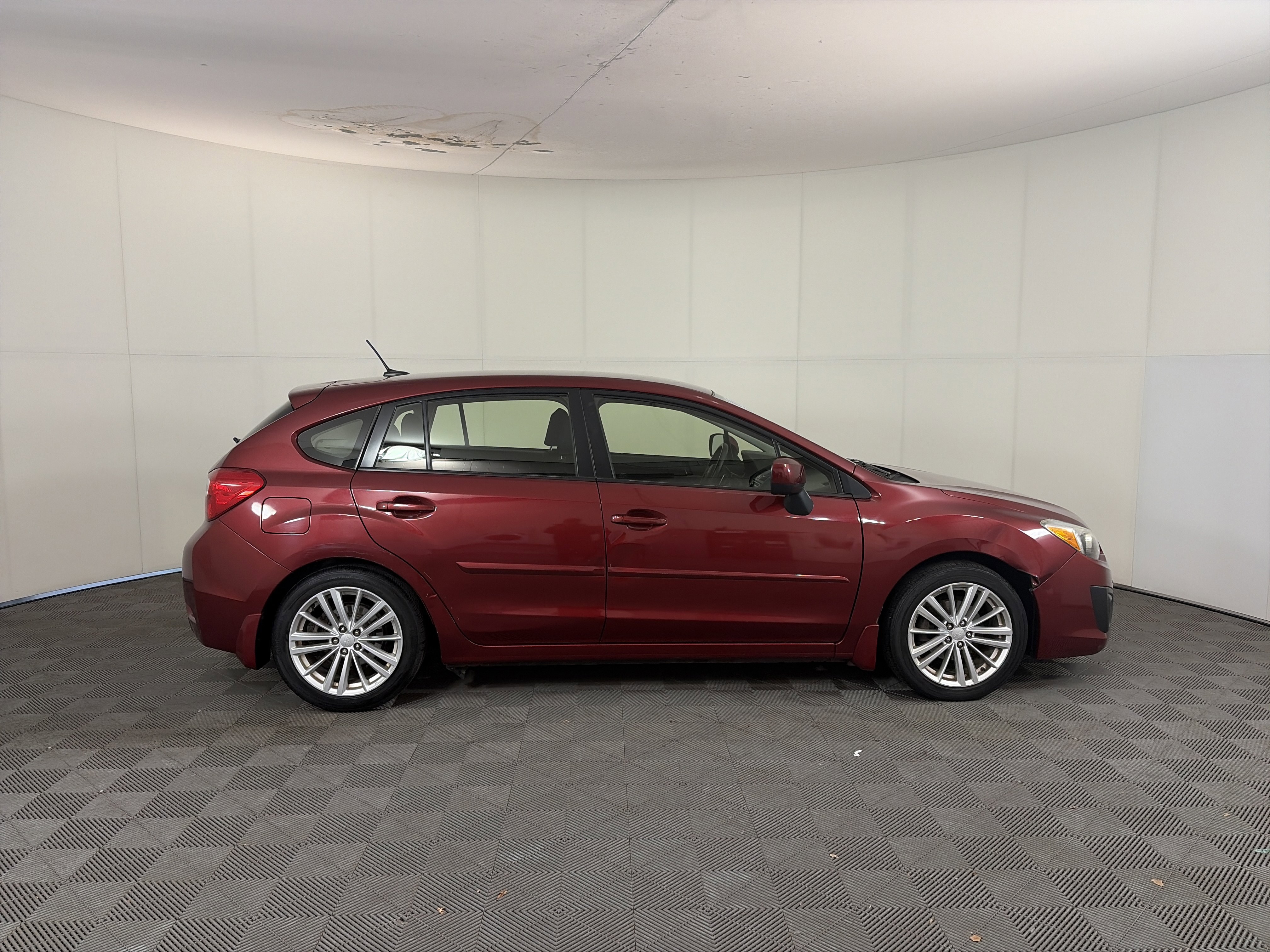 Used 2012 Subaru Impreza 2.0i Premium image 4