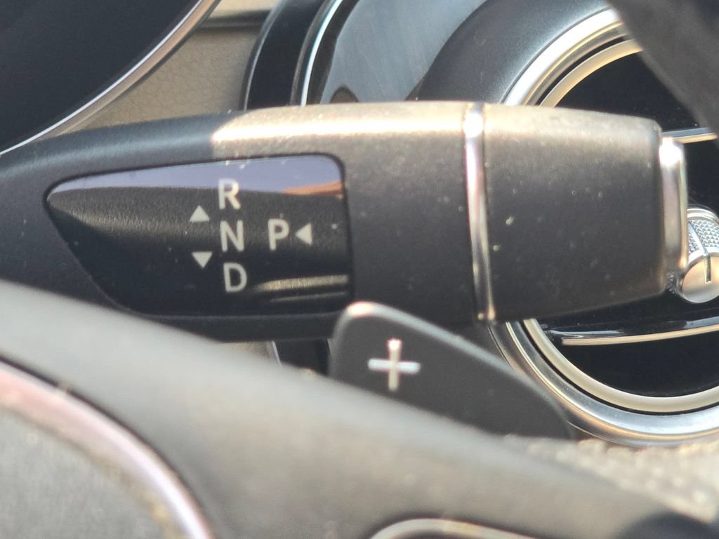 Used 2015 Mercedes-Benz C 300 4MATIC Sedan image 32