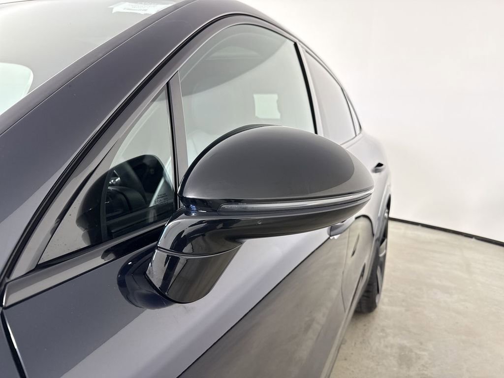 Certified 2021 Porsche Cayenne Coupe image 12