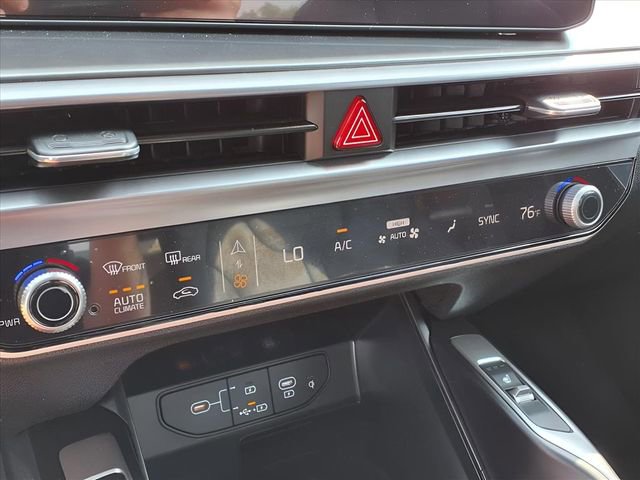 New 2025 Kia Sorento S w/ Panoramic Sunroof Package image 10