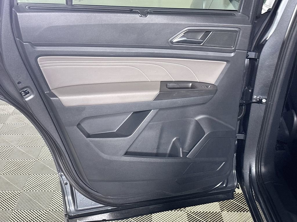 Used 2022 Volkswagen Atlas SEL image 20