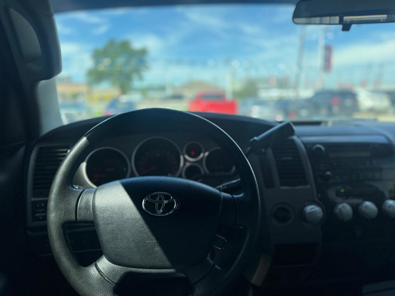 Used 2012 Toyota Tundra 4x4 Double Cab w/ Tow Pkg image 35