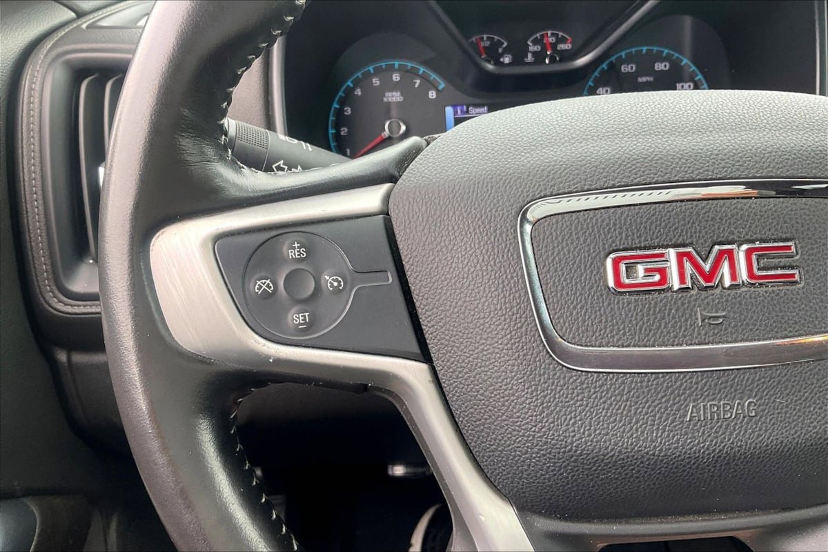 Used 2018 GMC Canyon SLE w/ SLE Convenience Package RWD image 19