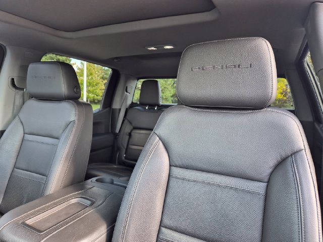 Used 2019 GMC Sierra 1500 Denali w/ Denali Ultimate Package AWD/4WD image 16