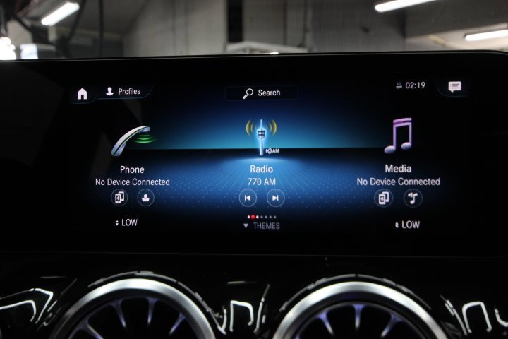 Used 2022 Mercedes-Benz GLA 250 4MATIC image 25