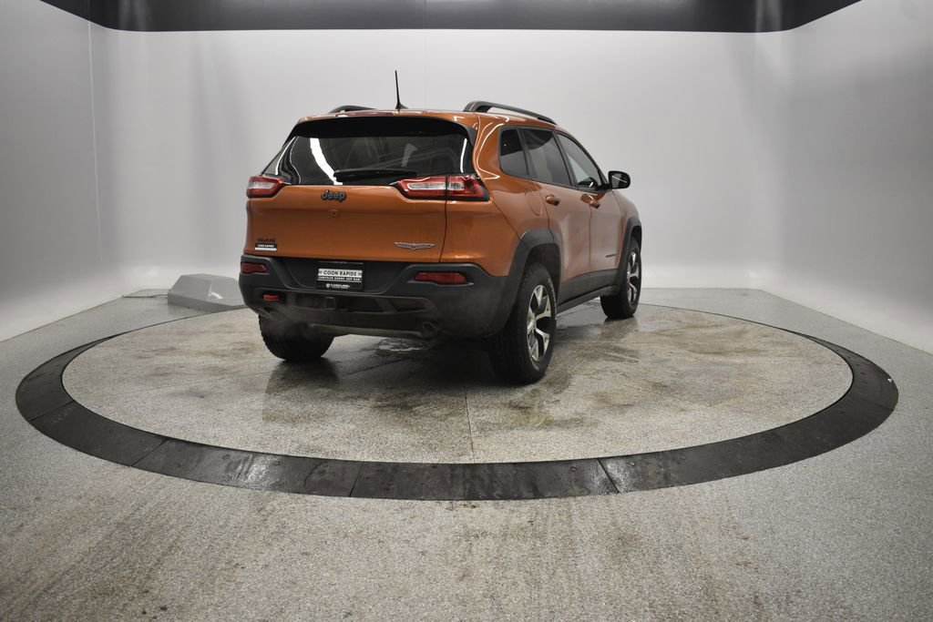 Certified 2016 Jeep Cherokee Trailhawk w/ Comfort/Convenience Group image 10