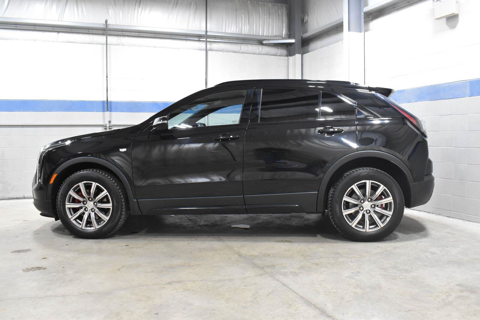 Used 2021 Cadillac XT4 Sport w/ Driver Awareness Package AWD/4WD image 21