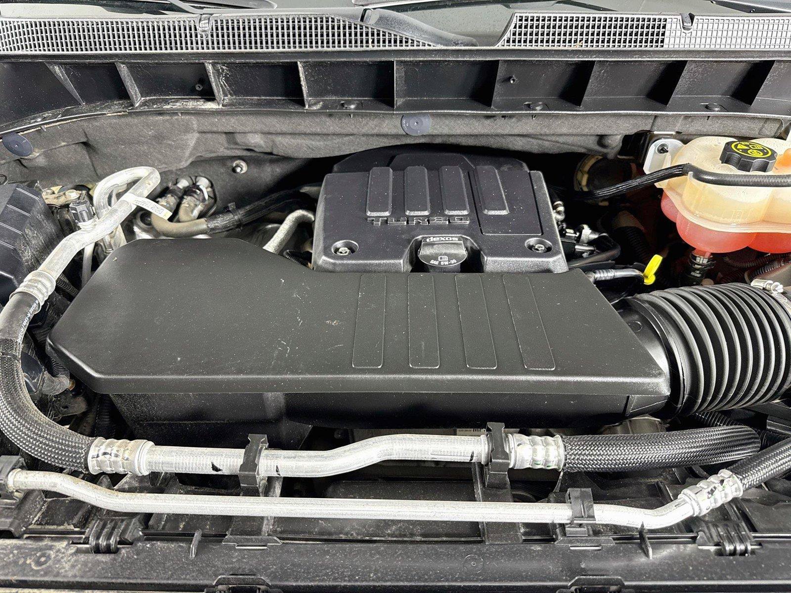 Used 2022 Chevrolet Silverado 1500 LT AWD/4WD image 30