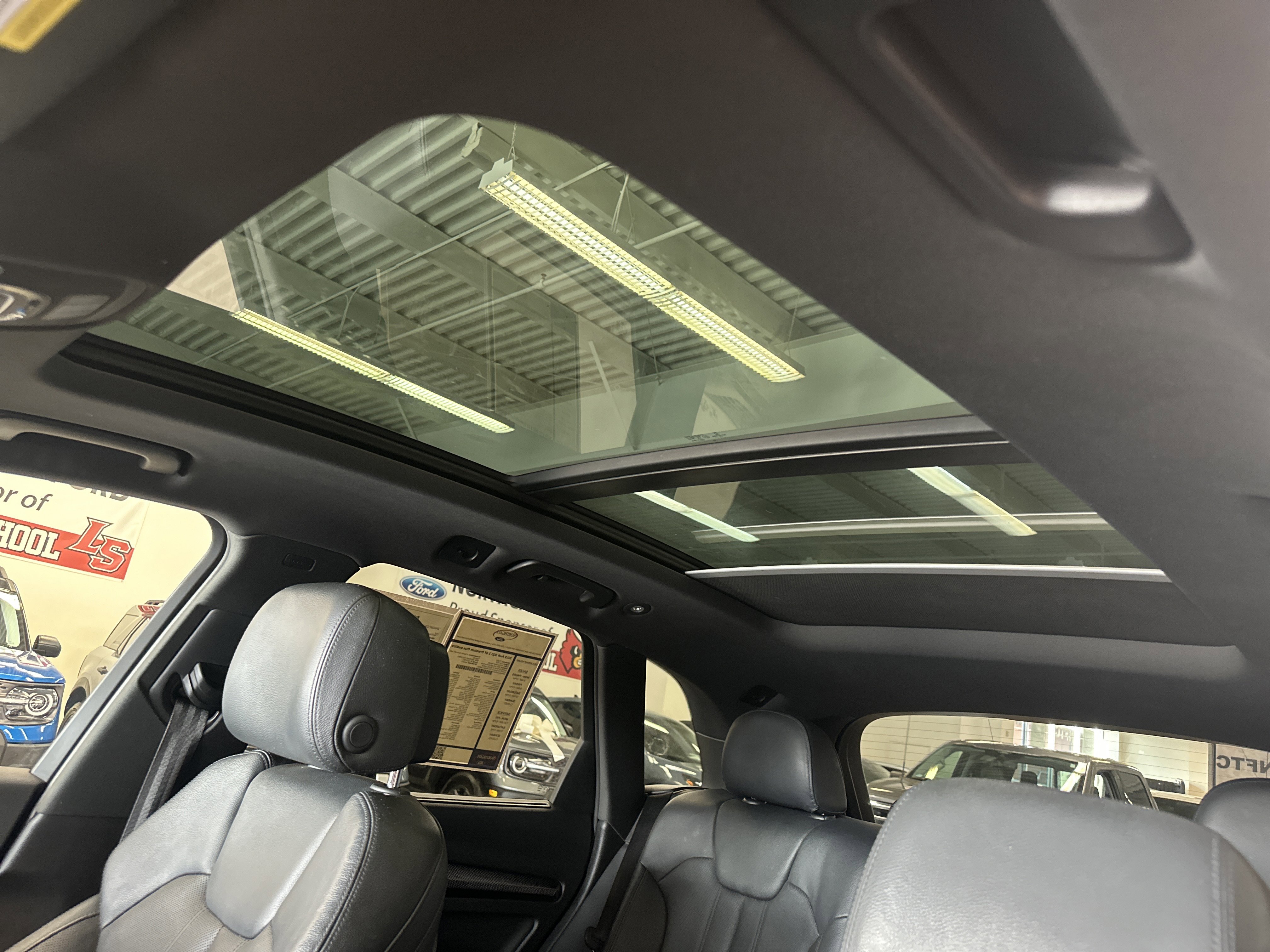 Used 2019 Audi SQ5 Premium Plus w/ Premium Plus Package image 4