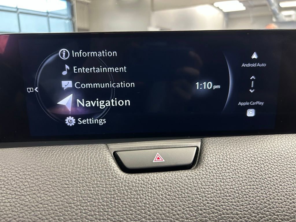 Used 2025 MAZDA CX-70 3.3 Turbo w/ Preferred Package image 17