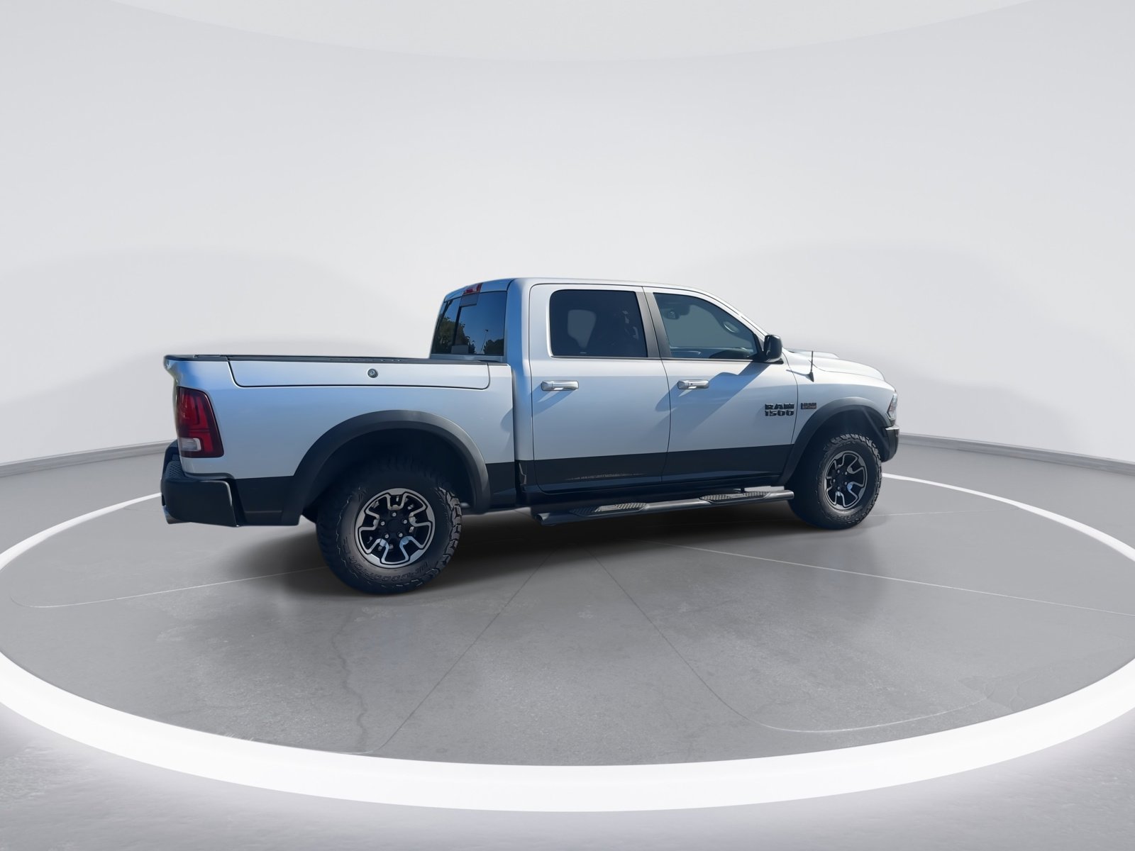 Used 2016 RAM 1500 Rebel AWD/4WD image 9