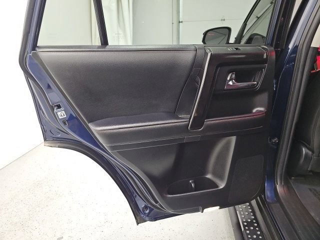 Used 2023 Toyota 4Runner TRD Off-Road Premium w/ Off Road Premium Plus Package AWD/4WD image 28