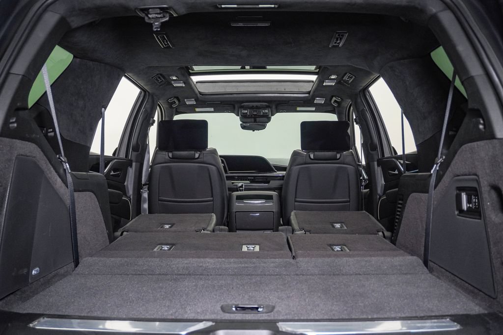 Used 2023 Cadillac Escalade V w/ Heavy-Duty Trailer Package AWD/4WD image 37