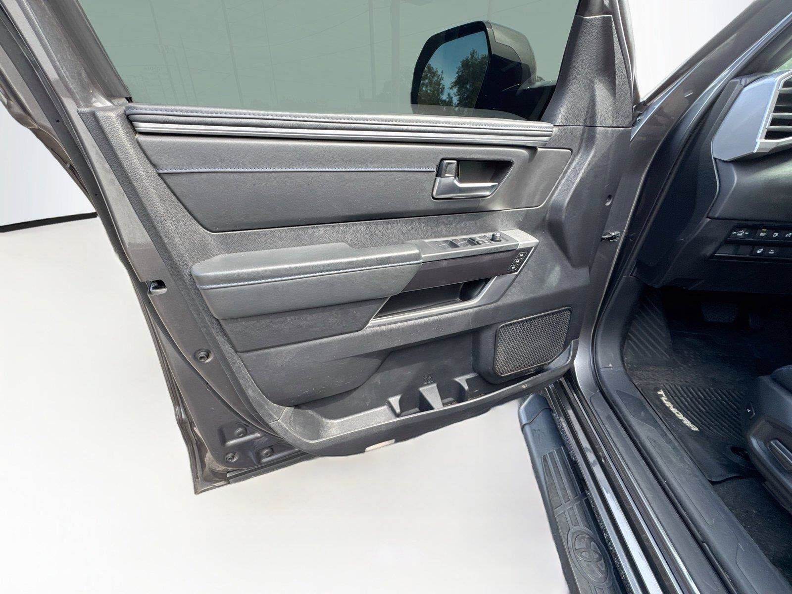Used 2023 Toyota Tundra Platinum RWD image 9