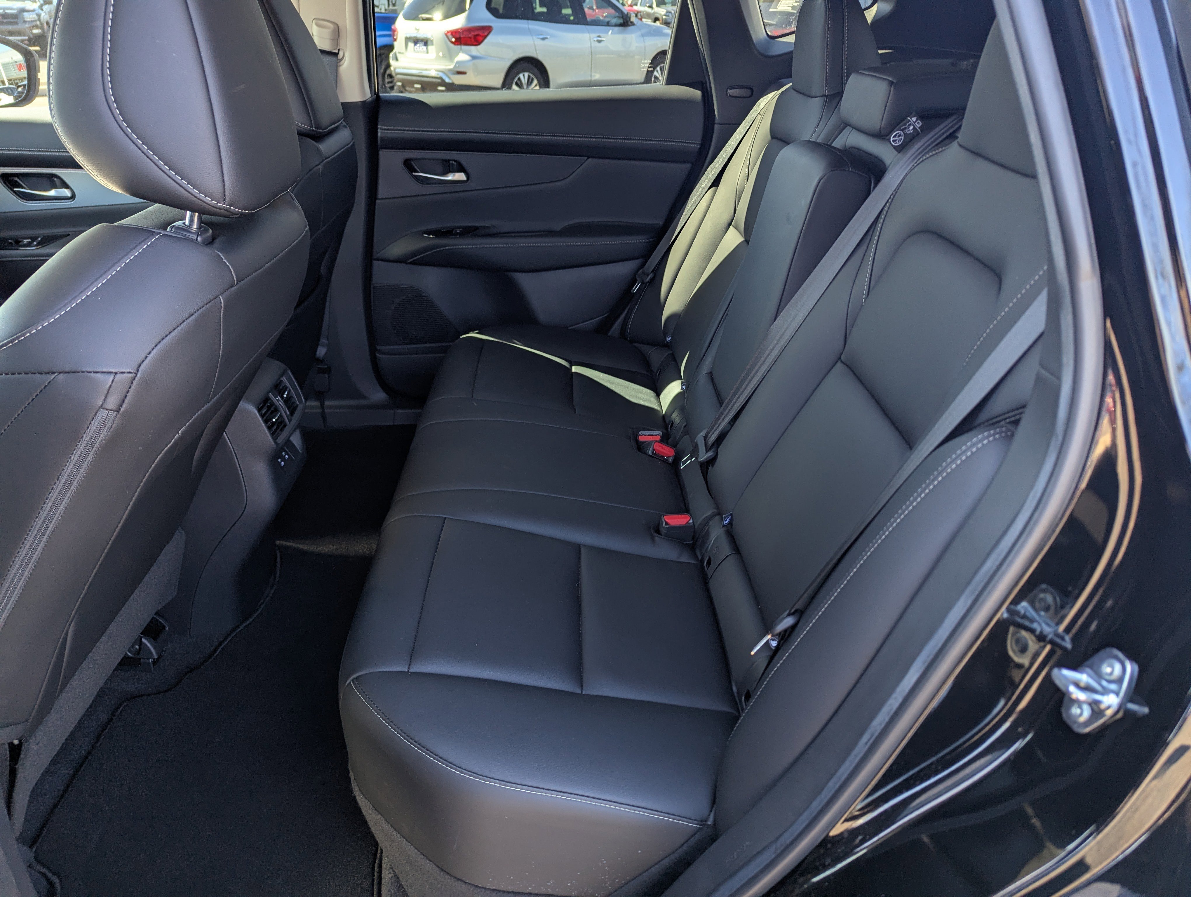 Certified 2025 Nissan Murano SL image 8