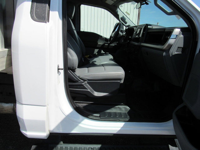Used 2024 Ford F350 XL w/ Snow Plow Prep Package image 16