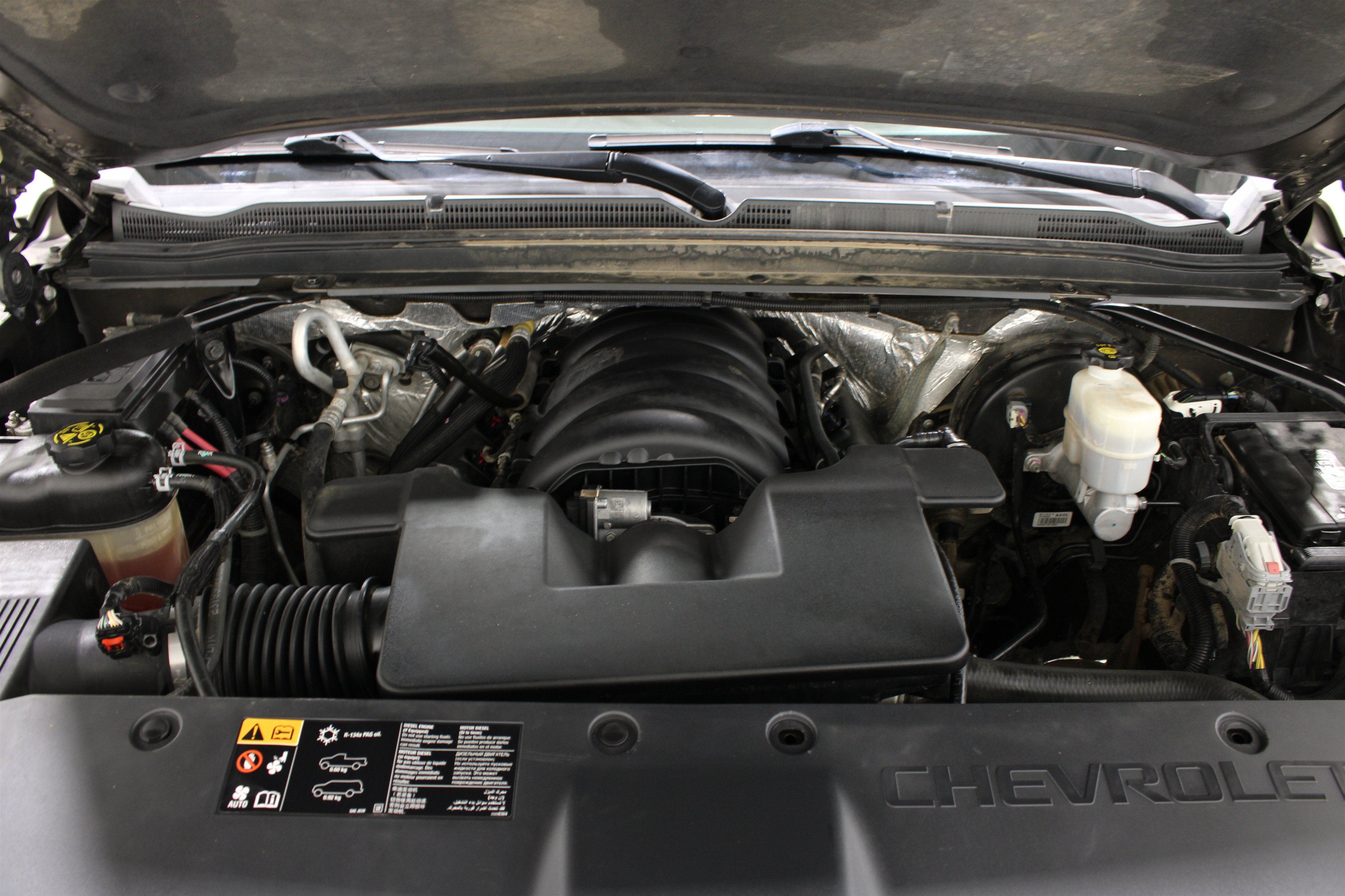 Used 2015 Chevrolet Suburban LT AWD/4WD image 41