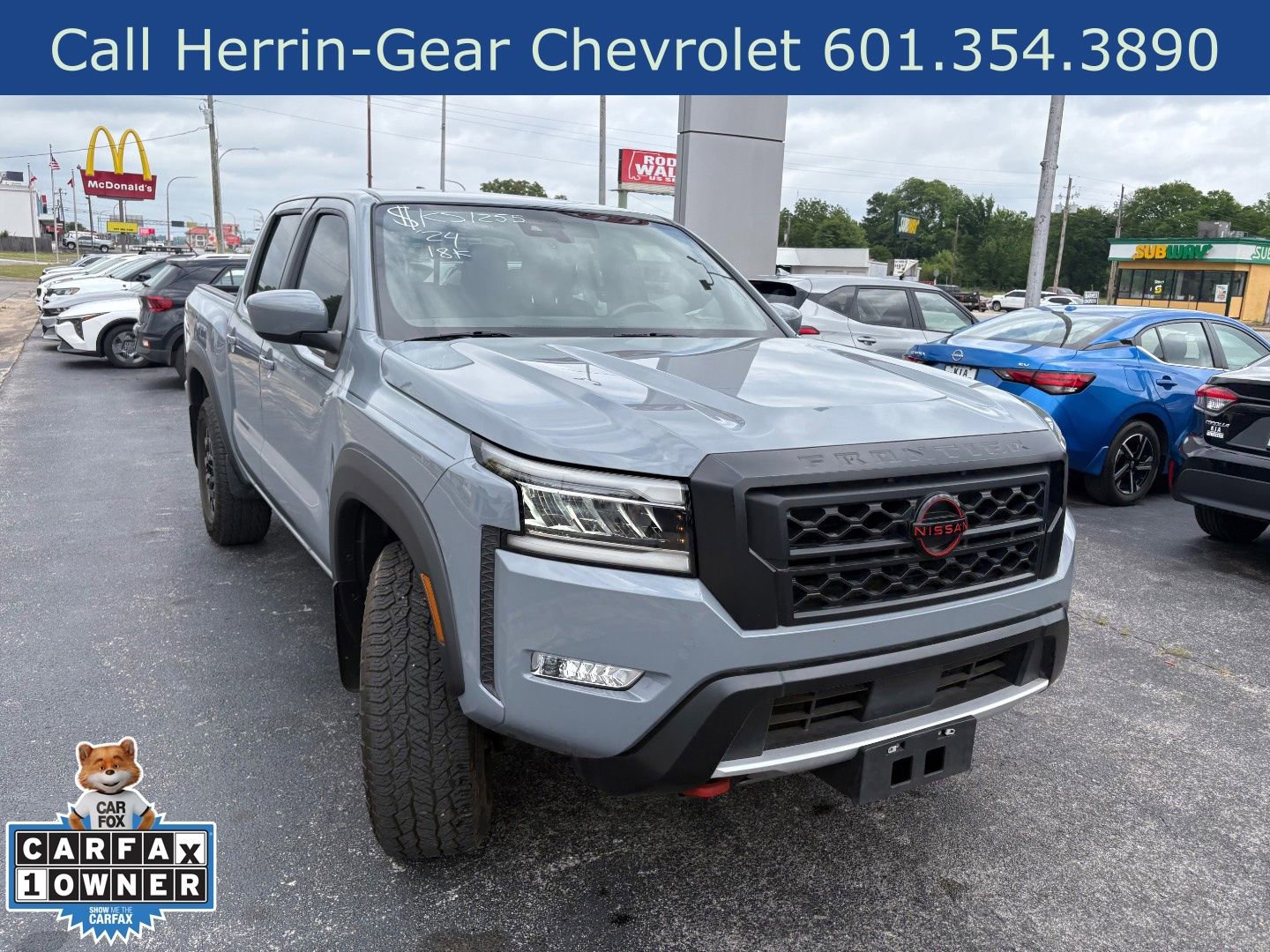 Used 2024 Nissan Frontier PRO-4X w/ Technology Package AWD/4WD image 14