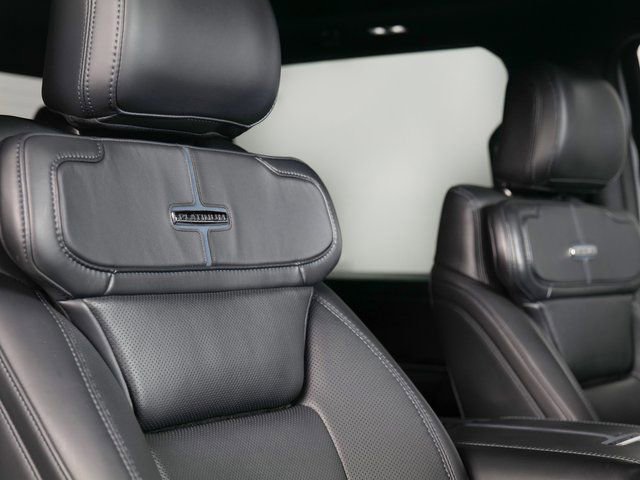 Used 2025 Ford F250 Platinum image 24