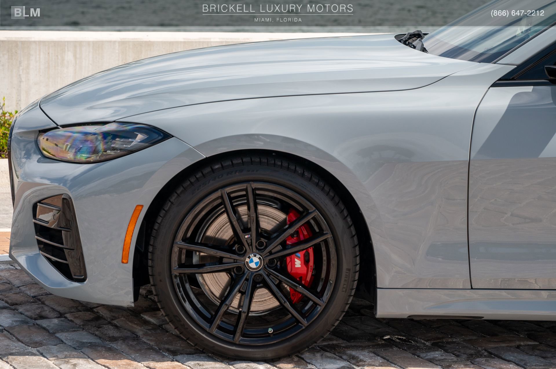 Used 2024 BMW M440i Convertible w/ Shadowloine Package image 44