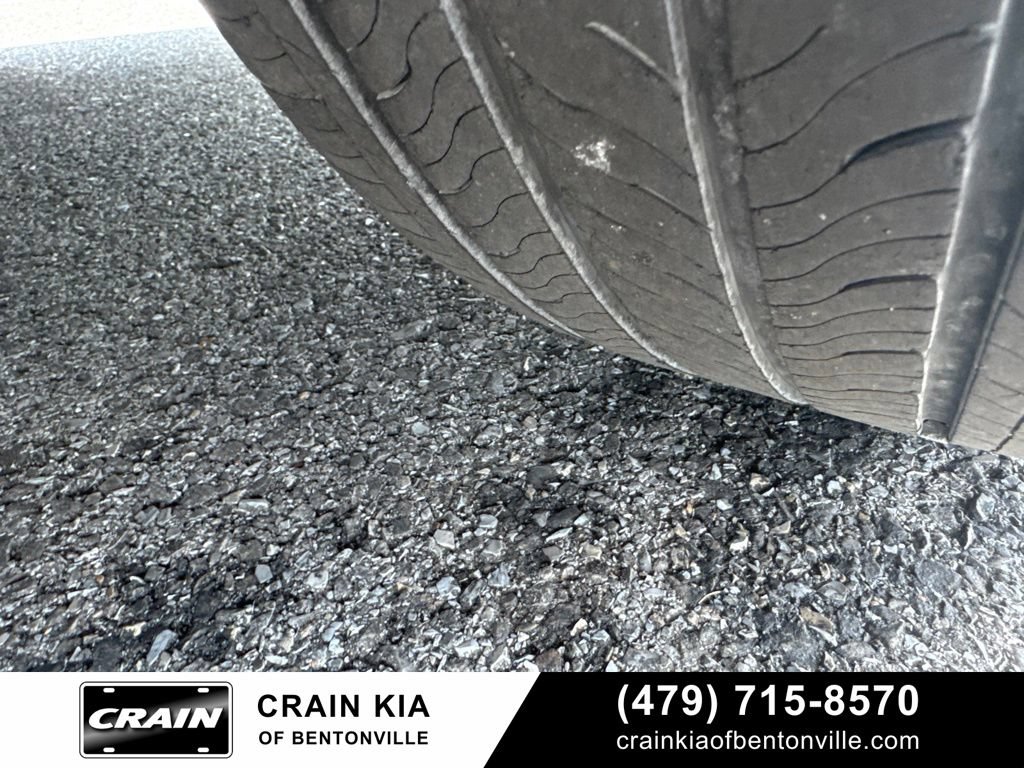 Used 2018 Chevrolet Malibu LT FWD image 44