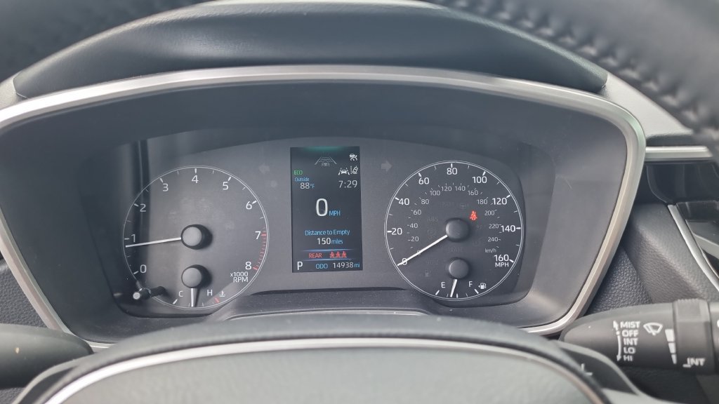 Used 2025 Toyota Corolla SE FWD image 36