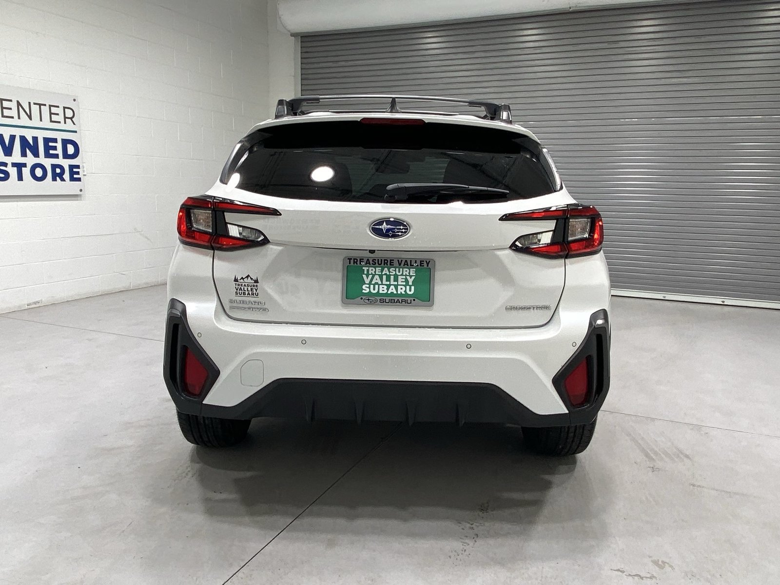 Used 2024 Subaru Crosstrek 2.5i Limited w/ Crosstrek Mirror Package AWD/4WD image 7