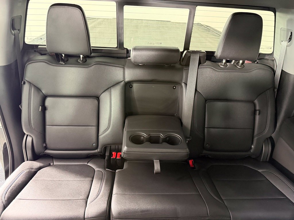 Used 2021 Chevrolet Silverado 1500 LT Trail Boss w/ Convenience Package II AWD/4WD image 19