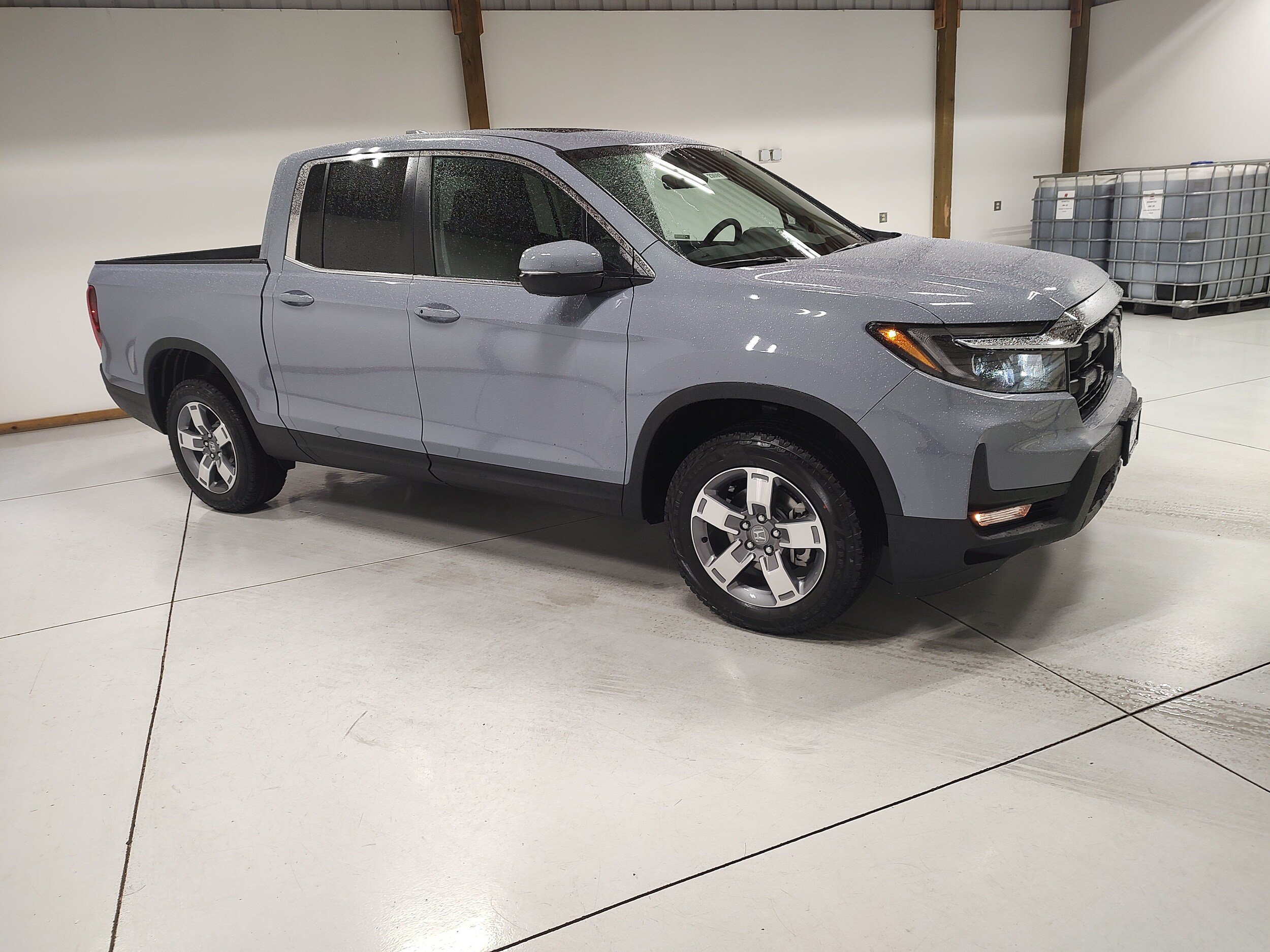 New 2026 Honda Ridgeline Black Edition image 2