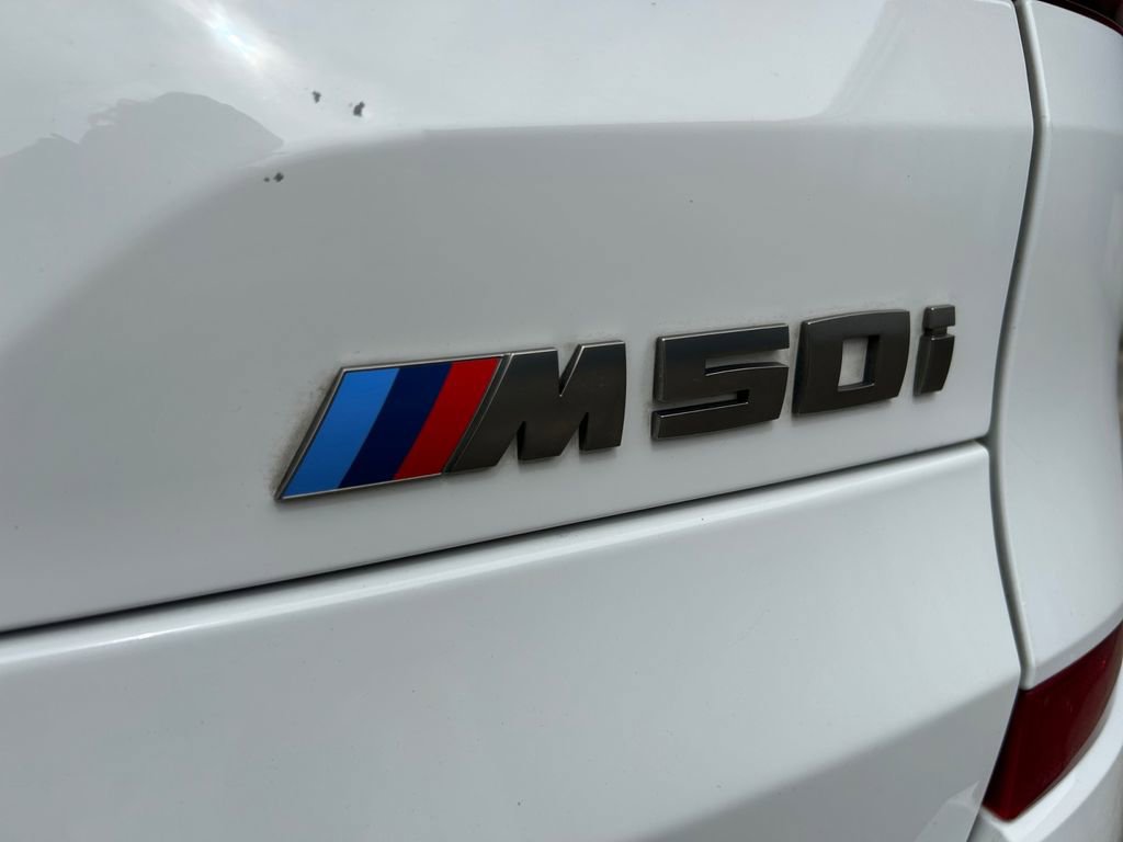 Used 2022 BMW X5 M50i w/ Premium Package image 32