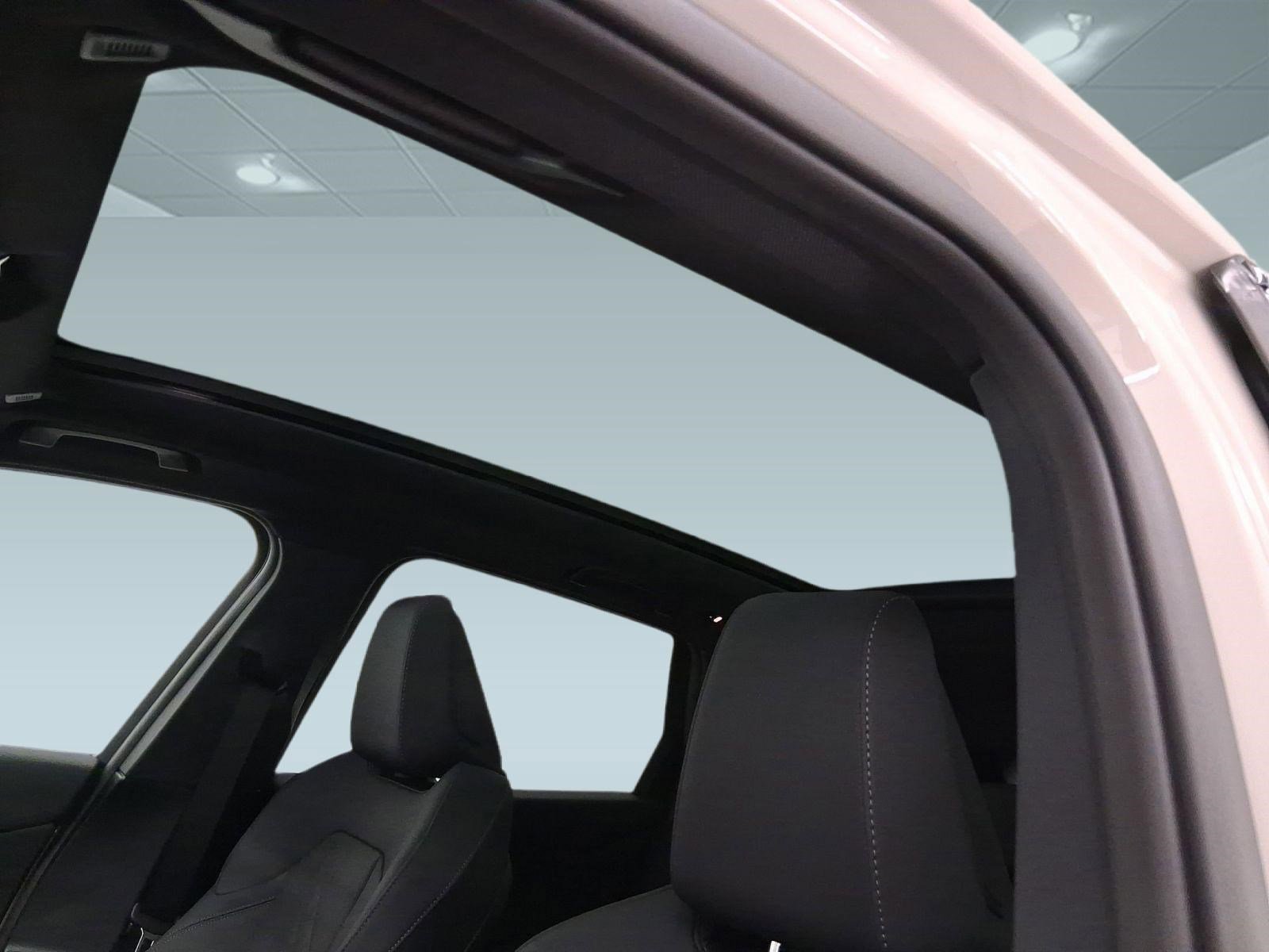 New 2026 BMW X3 xDrive30 w/ M Sport Package image 13