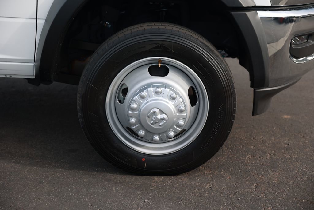 New 2026 RAM 5500 Tradesman w/ Chrome Appearance Group image 8