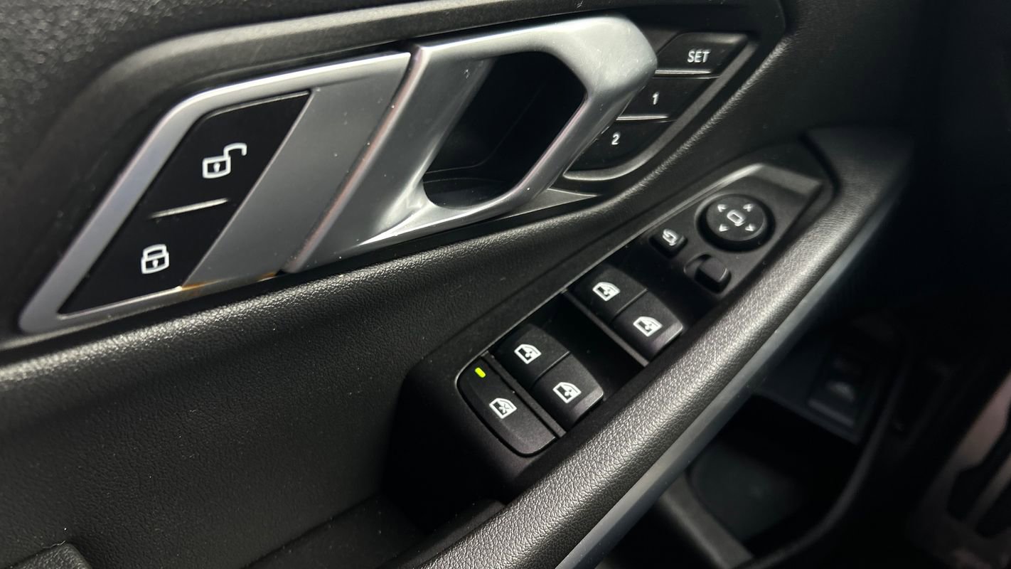 Used 2019 BMW 330i xDrive xDrive w/ M Sport Package image 33