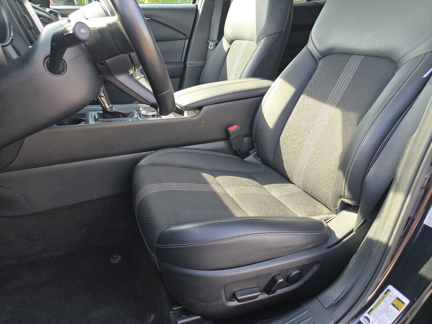 Used 2024 MAZDA CX-50 AWD 2.5 S w/ Premium Package image 31