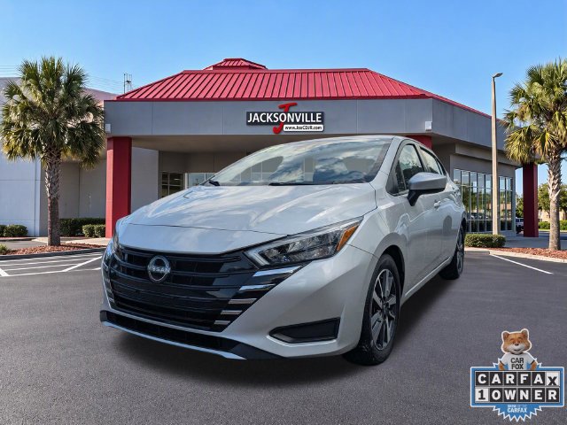 Used 2025 Nissan Versa SV FWD image 11