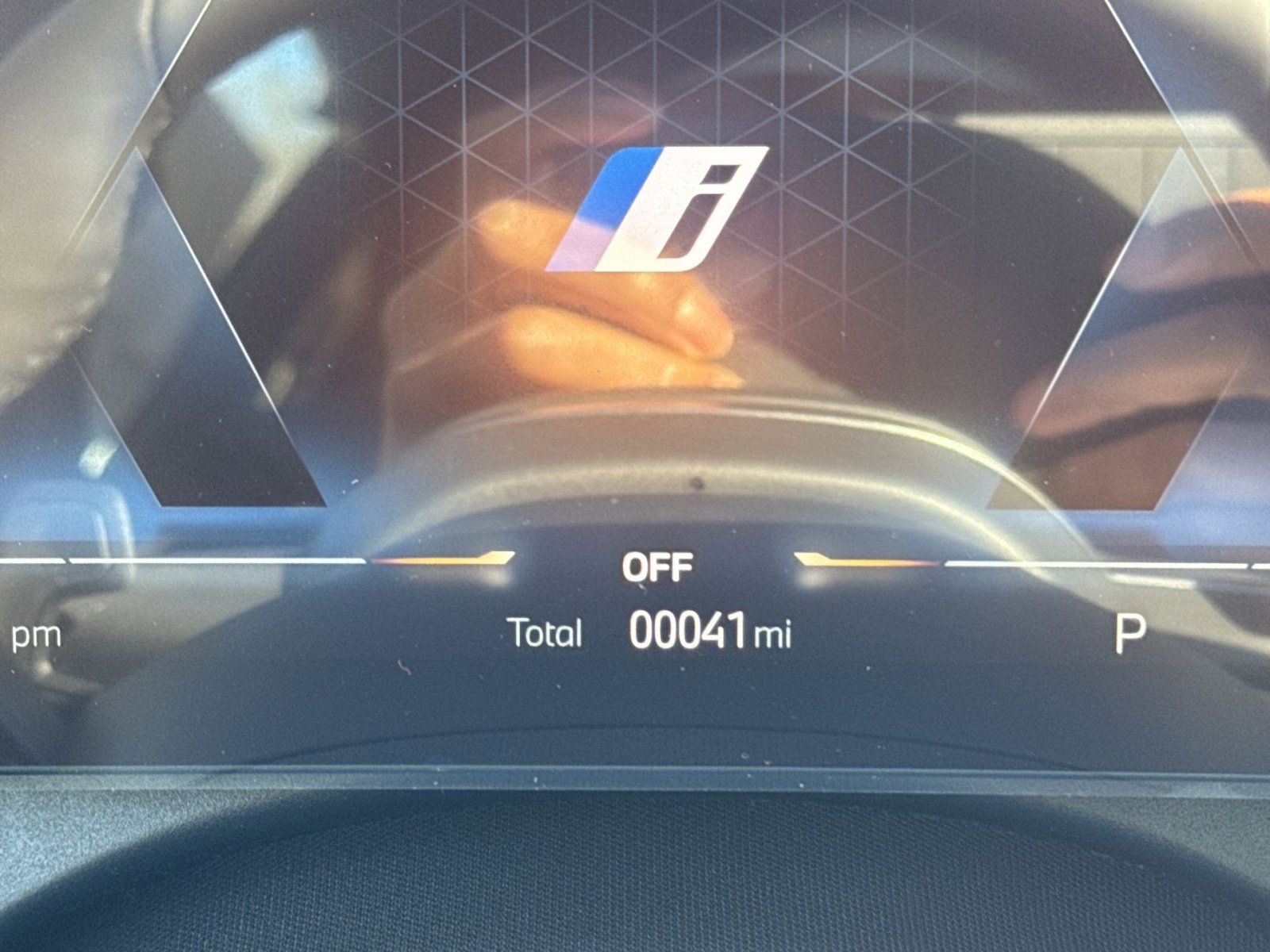 New 2026 BMW 550e xDrive w/ Executive Package image 19