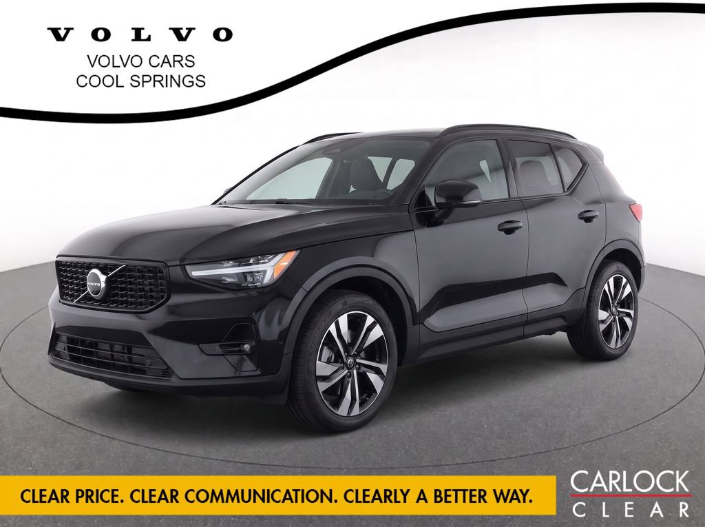 New 2026 Volvo XC40 B5 Plus w/ Climate Package