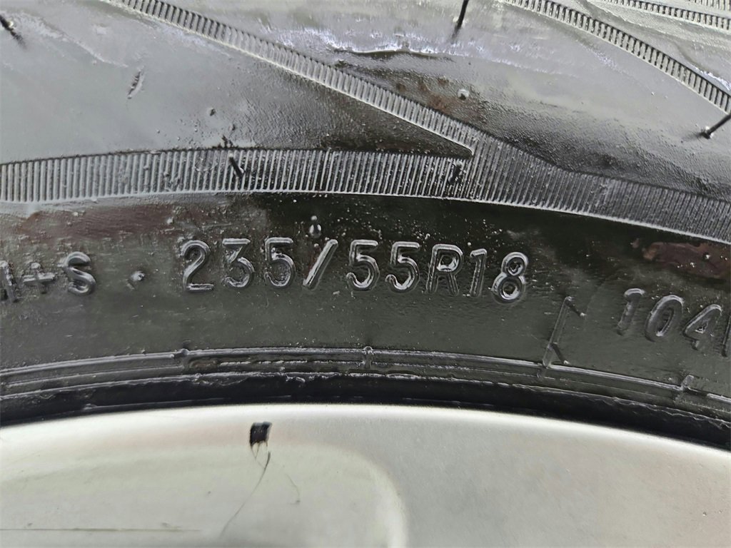 Used 2019 Dodge Challenger SXT image 30