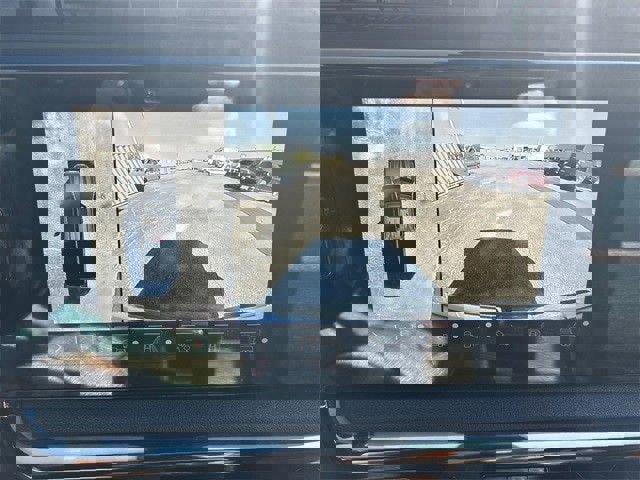 Used 2024 GMC Sierra 1500 AT4 w/ Technology Package image 26