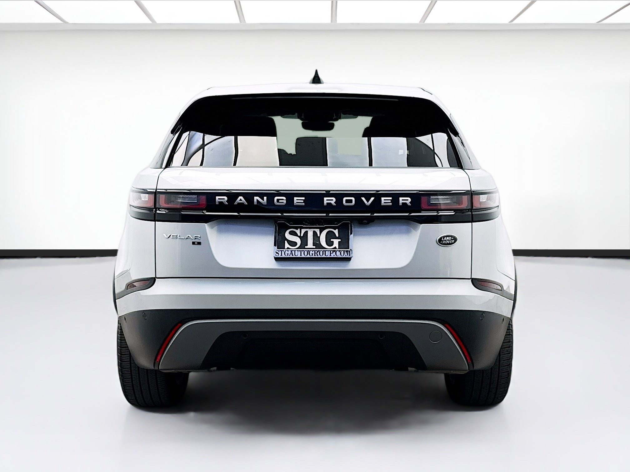 Used 2021 Land Rover Range Rover Velar S AWD/4WD image 5